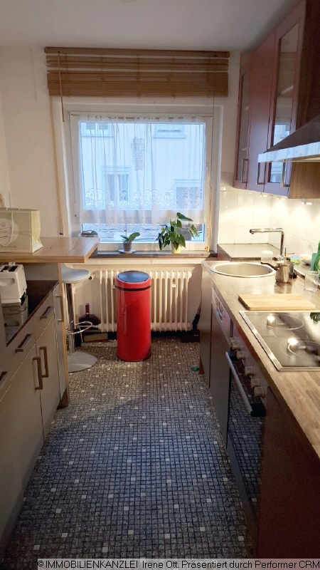 K�che mit EBK Etagenwohnung Baden-Baden
