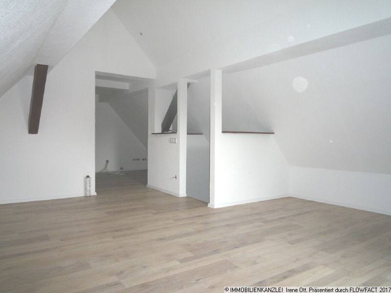 Studiozimmer mit Abstellraum Einfamilienhaus Sinzheim