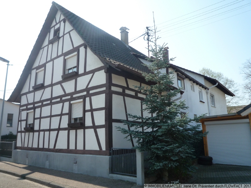 Geb�ude R�ckseite Haus Baden-Baden
