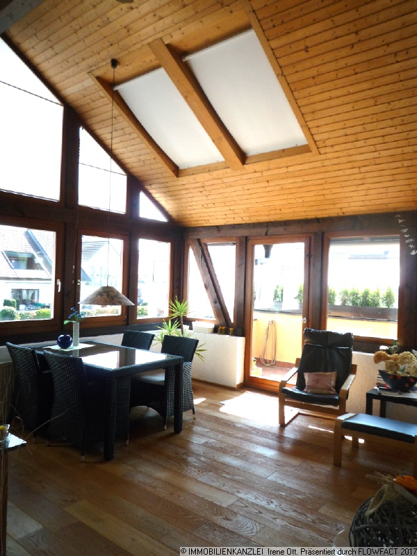 gro�z�giger Wintergarten zum Verweilen Haus Baden-Baden