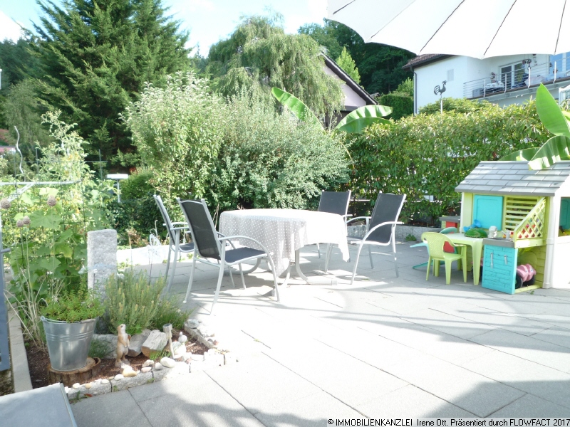 Terrasse mit Abendsonne ruhig gelegen Etagenwohnung Baden-Baden