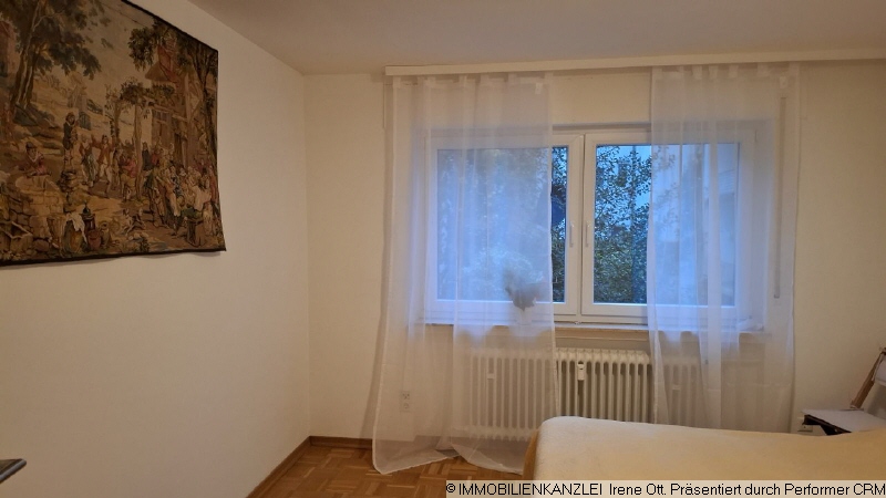 Schlafzimmer Etagenwohnung Baden-Baden