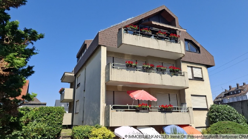Wohnhaus Gartenseite Etagenwohnung Ettlingen
