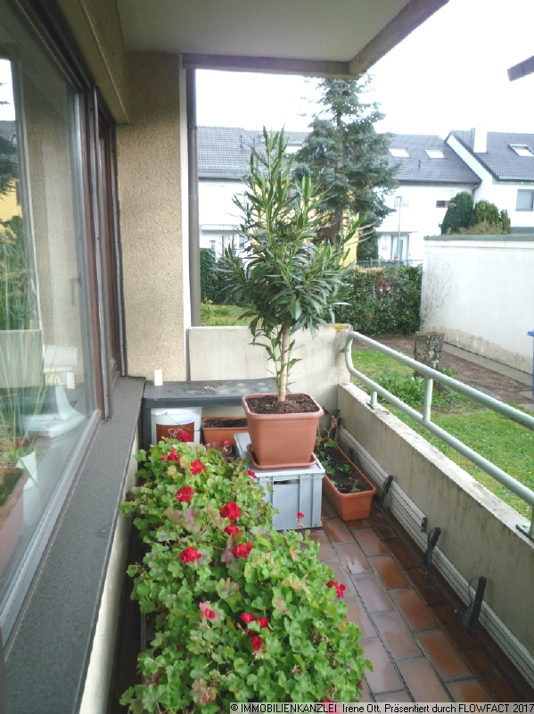 Balkon Erdgeschosswohnung Ettlingen