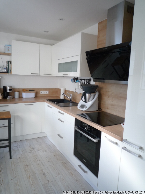 lichtdurchflutete K�che Etagenwohnung Baden-Baden